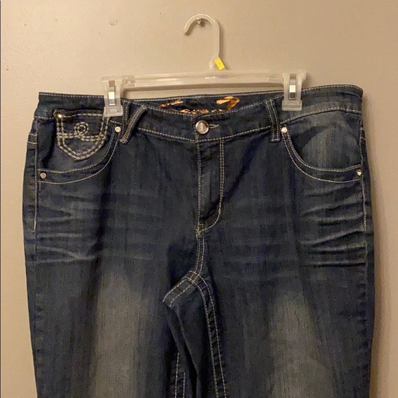 Seven7 plus size bootcut jeans - Picture 2 of 5